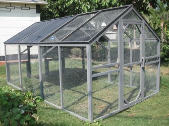 GRAND ENCLOS POUR LAPIN ''MANSION RUN'' 100% SAPIN DE FINLANDE