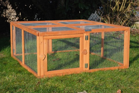 ENCLOS POUR PETIT CHIEN ou CHIOT ''RUN OUT'' 100% SAPIN DE FINLANDE