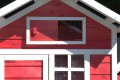 POULAILLER AVEC TOIT PVC HAUTE RESISTANCE ''HOUSE'' 5 à 6 POULES 100% SAPIN DE FINLANDE + mangeoire à grilles (AS4504) et abreuvoir 5 litres (AS4507) OFFERTS !